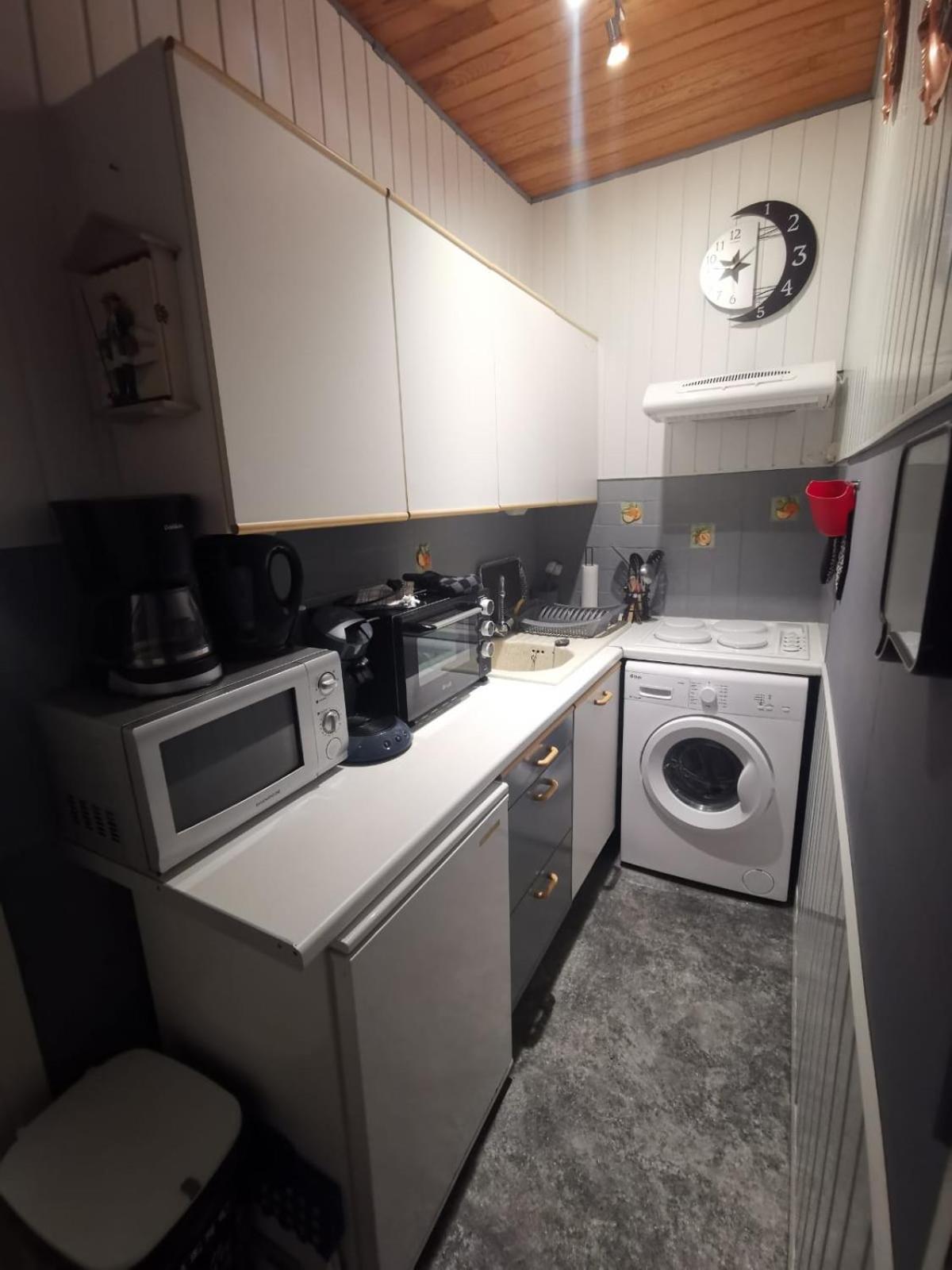 Appartement Avec Balcon Au 1Er Etage Vue Laterale Mer A 50 Metres De La Plage A Mers Les Bains. Εξωτερικό φωτογραφία